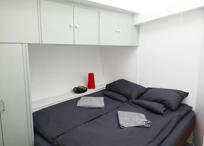 Boathotel Wilhelmina * Rotterdam